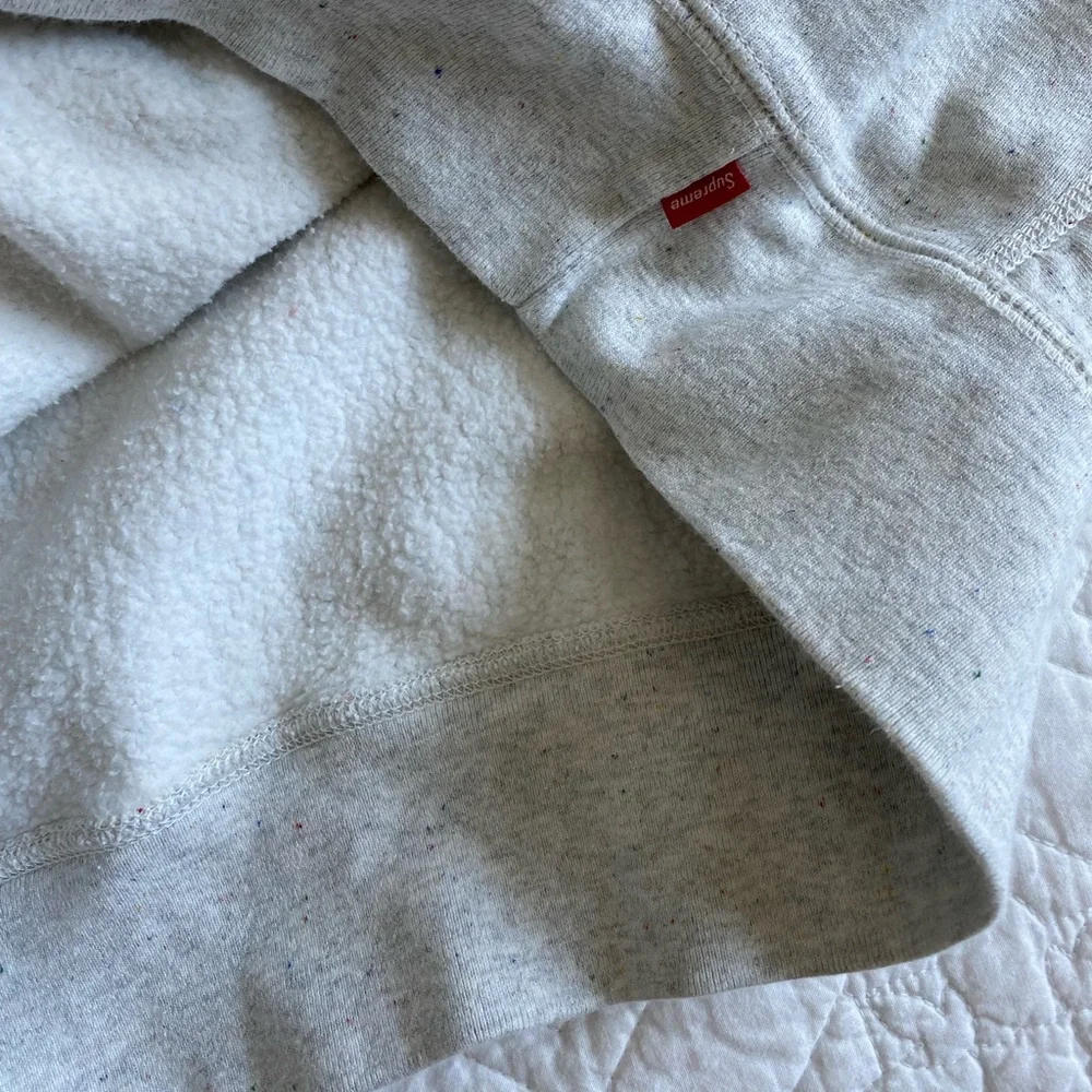 Supreme Hooded Sweatshirt - Picture 4 of 7